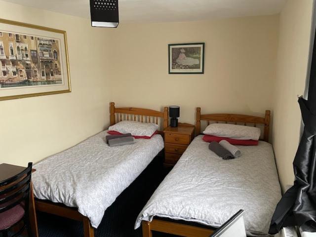 The White Hart Inn Twickenham Ruang foto